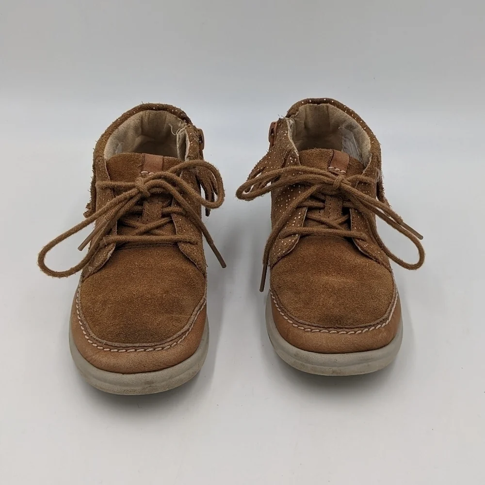Clarks Polka Dot Suede Fringe Low Boot 8.5T